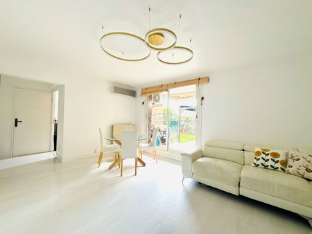 Location Appartement 4 pièces 87m² - Photo 3