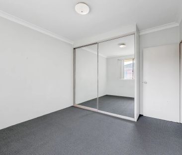 Great Value, Conveniently Located Apartment For Lease - Photo 1