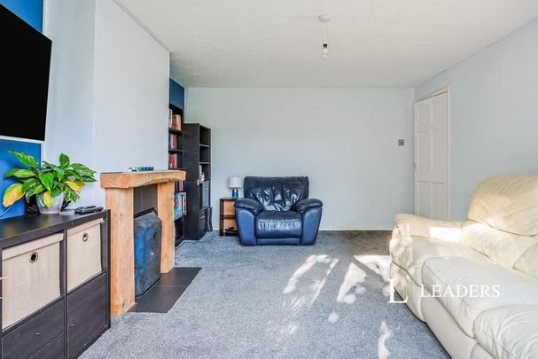 2 bedroom maisonette to rent - Photo 1