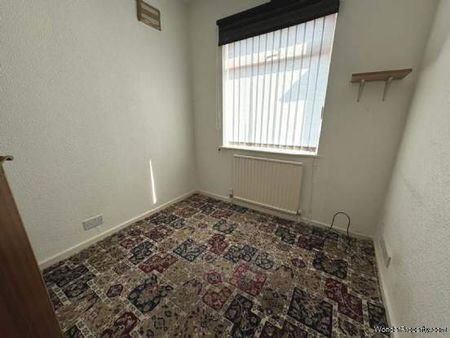 3 bedroom property to rent in Blackpool - Photo 3