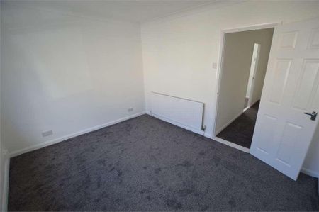 3 bedroom house to rent - Photo 3