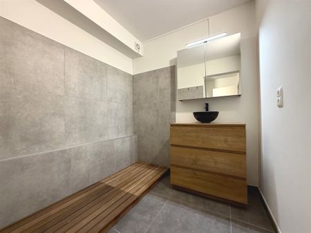 Très bel appartement avec jardin - Photo 4