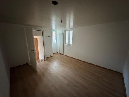 Magnifique 2,5 pièces avec entrée indépendante - Photo 2