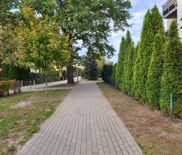 Wygodne mieszkanie z dużą loggią - Photo 2