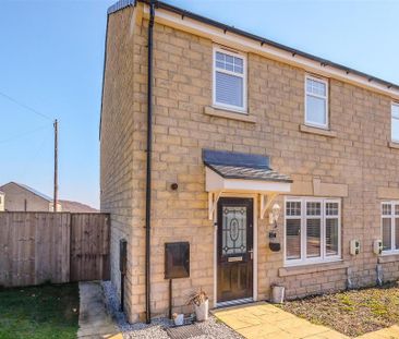 3 bedroom semi-detached house to rent - Photo 5