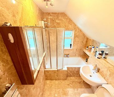 2 bedroom terraced house to rent - Photo 4