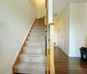 For Lease - 320 John Street Unit# 215, Markham, Ontario - Photo 1