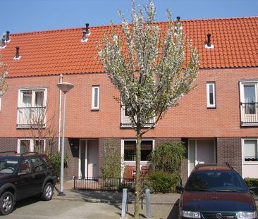 Huis te huur: Fedoralaan 2 2152 DG Nieuw-Vennep - Foto 5