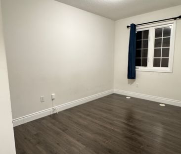 For Lease - 11 Etienne Street Unit# Upper, Toronto, Ontario - Photo 3