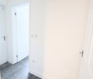 1 Beds - Apartment - - Photo 5