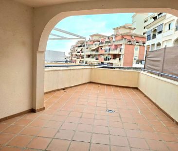 Alquiler de piso en Calle Ancla - Photo 2