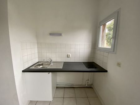 Location Appartement 1 pièce 21m² BORDEAUX 33000 - Photo 5