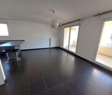 Apartment - Photo 5