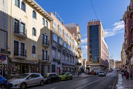 Calle Mármoles, Málaga, Andalusia 29007 - Photo 5