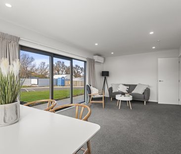 Foxton - 2 Bedrooms - Photo 2