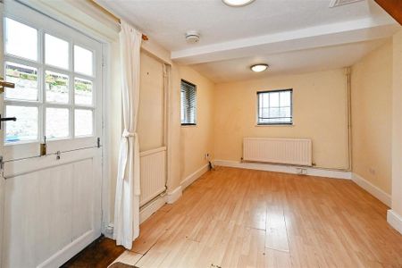 1 bedroom house to rent - Photo 3
