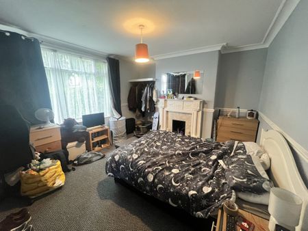 Langdale Avenue - Photo 2