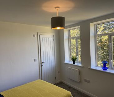 1 bedroom in a flat share to rent - Photo 1