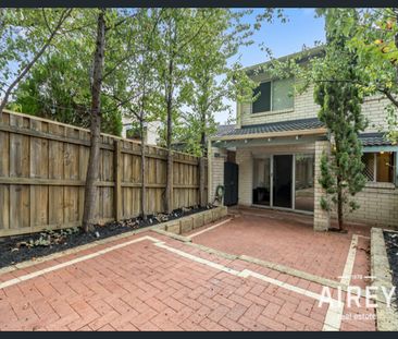 8/20 Second Avenue, Mount Lawley, WA 6050 - Photo 2