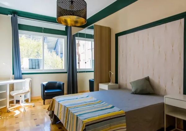 Calle de Rafael Salgado, Madrid, Community of Madrid 28036