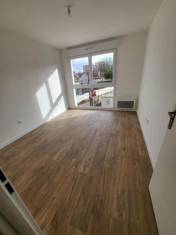 APPARTEMENT T3 57M - Photo 4