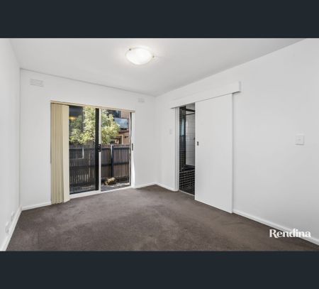 3/56 Nicholson Street, Essendon, Vic 3040 - Photo 5