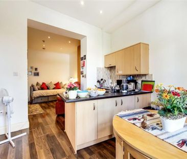 Studio to rent - Photo 6