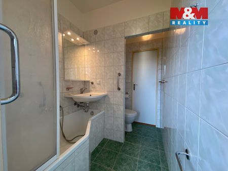 Pronájem bytu 2+1 64 m² - Photo 4