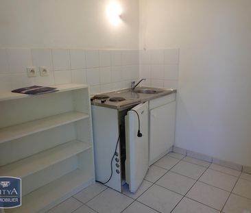 Location Appartement 1 pièce 34m² VILLEFRANCHE SUR SAONE 69400 - Photo 2