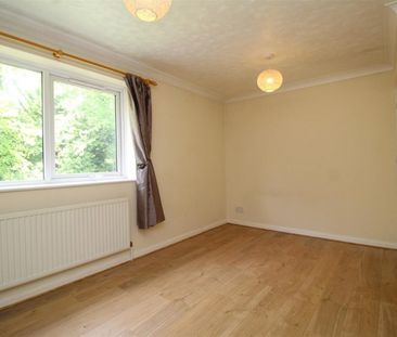 Juniper Crescent, Longthorpe, Peterborough - Photo 5