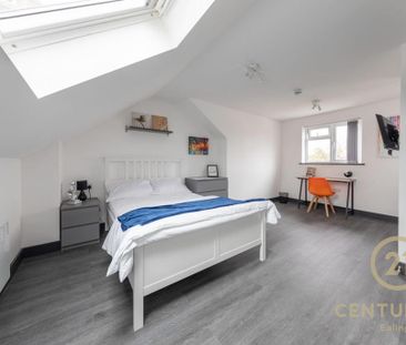 1 bedroom in a house share to rent - Photo 2