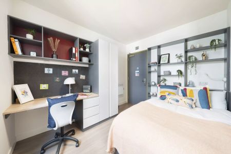 Townhouse Shared Apartment - Photo 5