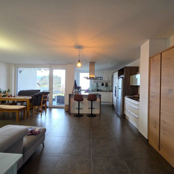 Pepöckstraße: Moderne 3-Zimmer-Wohnung mit Eigengarten im 1. OG in Gmunden – nur 5 Gehminuten zum Baden - Photo 1