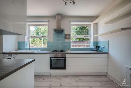 St Michael's Court, Warstone Parade East, Jewellery Quarter, B18 - Photo 3