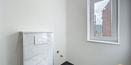 Appartement te huur in Liège voor € 930 met 2 slaapkamers - Foto 2