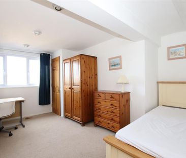 Park Avenue, Bath - Photo 4