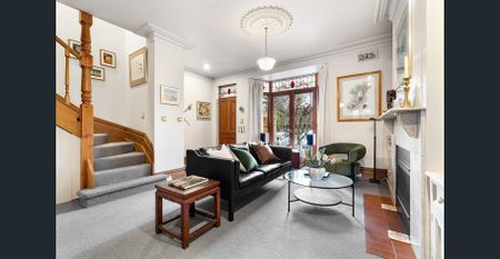 Timeless Emerald Hill Elegance - Photo 4