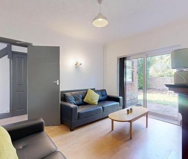 4 bedroom house to rent - Photo 2