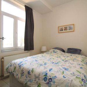 Appartement te huur in Elsene voor € 875 met 1 slaapkamer - Photo 3