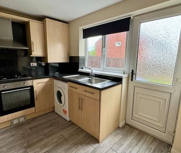 2 bedroom terraced house to rent - Photo 5
