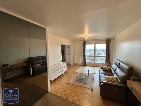 Location Appartement 4 pièces VILLEFRANCHE SUR SAONE 69400 - Photo 2