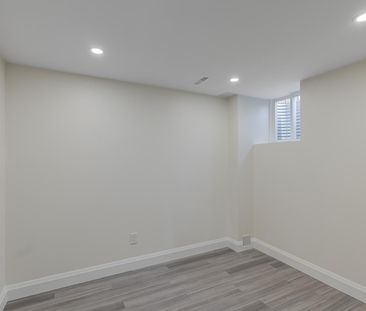 For Lease - 98 Waterbridge Way, Toronto, Ontario - Photo 3