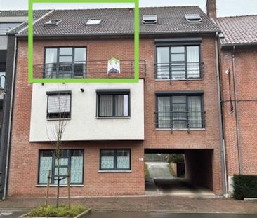 Duplex app. met 2 slpks. en garage - Photo 1