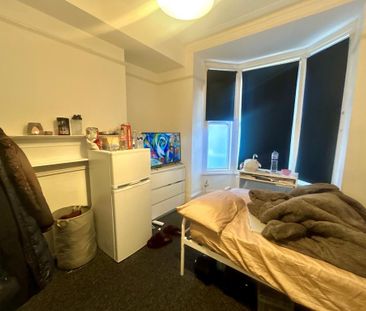 5 bedroom house to rent - Photo 1