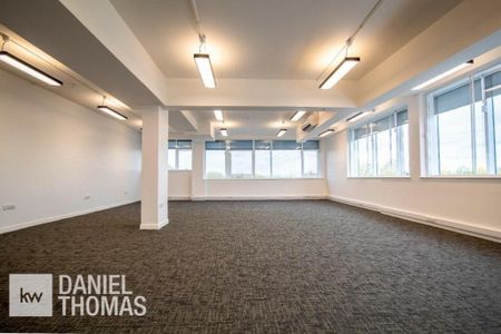 1 bedroom detached house to rent - Photo 3