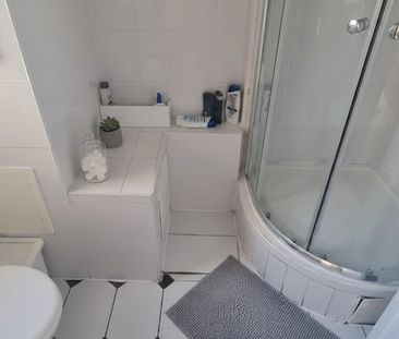 Harben Road, London, NW6 - Photo 2