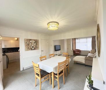 3 bedroom semi-detached house to rent - Photo 3