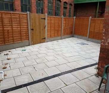 4 bedroom townhouse to rent - Photo 1