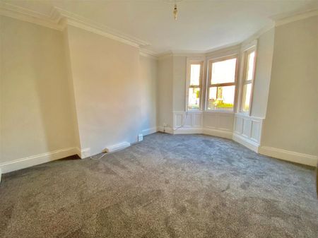 Windsor Avenue, Bensham, Gateshead - Photo 4