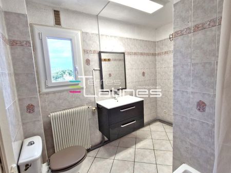 Location Appartement 2 pièces 40m² NIMES 30000 - Photo 3